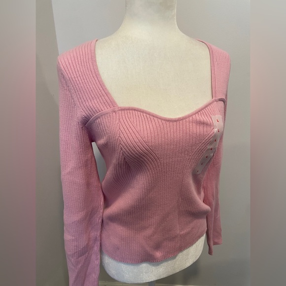 Old Navy Sweetheart Neck Sweater - Picture 3 of 5